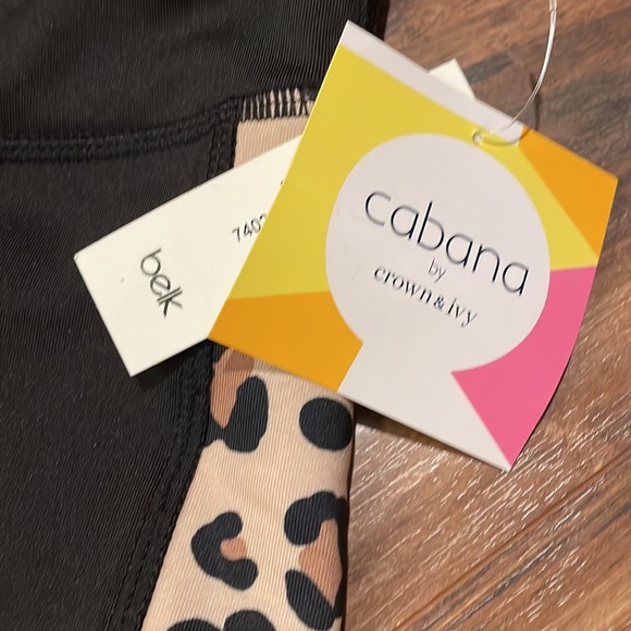 Cabana by Crown and Ivy leggings - Picture 2 of 5